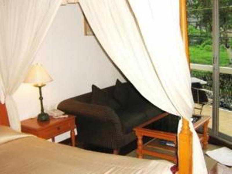 Orchid Hotel And Spa Kalim Bay Patong Buitenkant foto